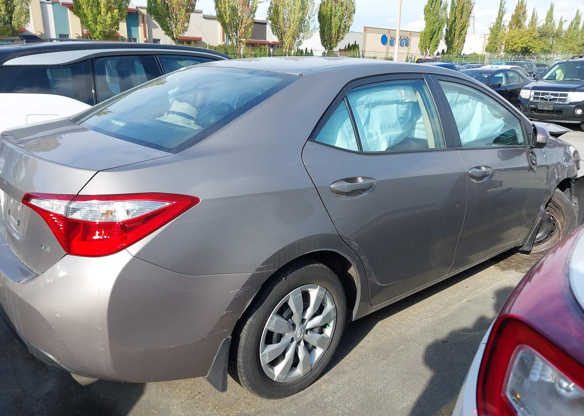 2015 TOYOTA COROLLA L