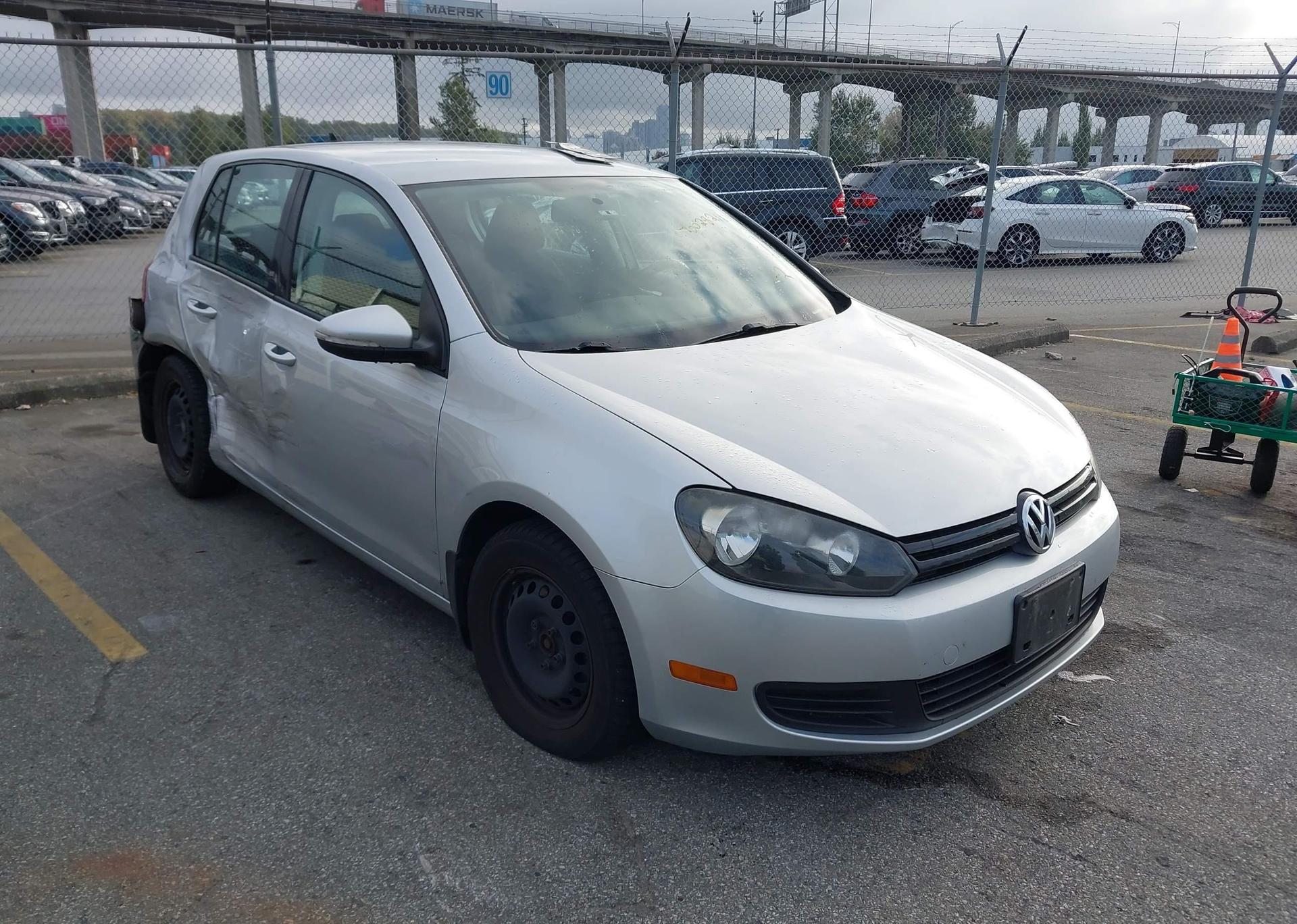 2010 VOLKSWAGEN GOLF