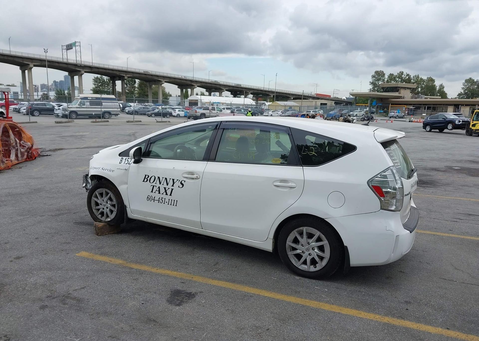 2014 TOYOTA PRIUS