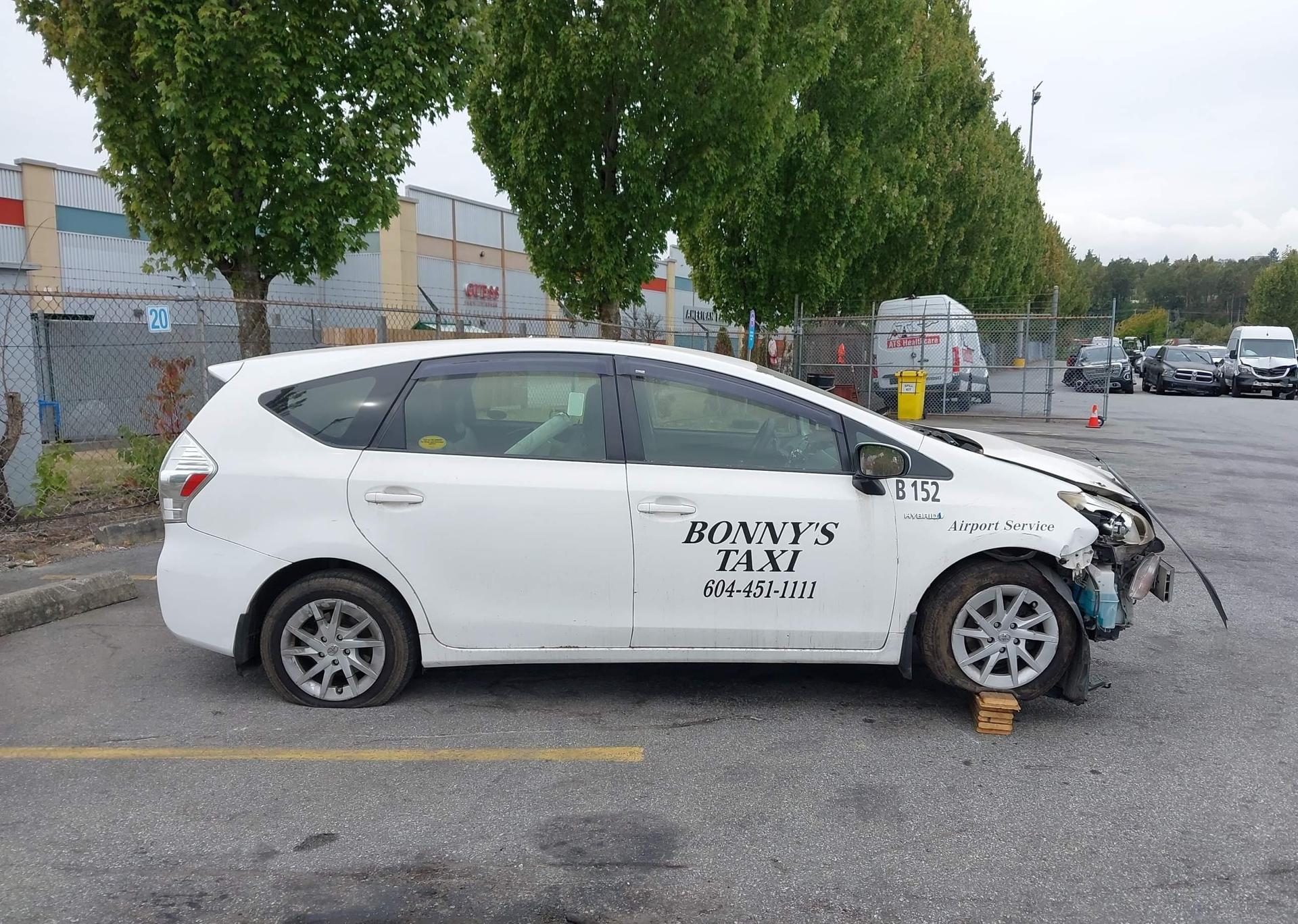 2014 TOYOTA PRIUS