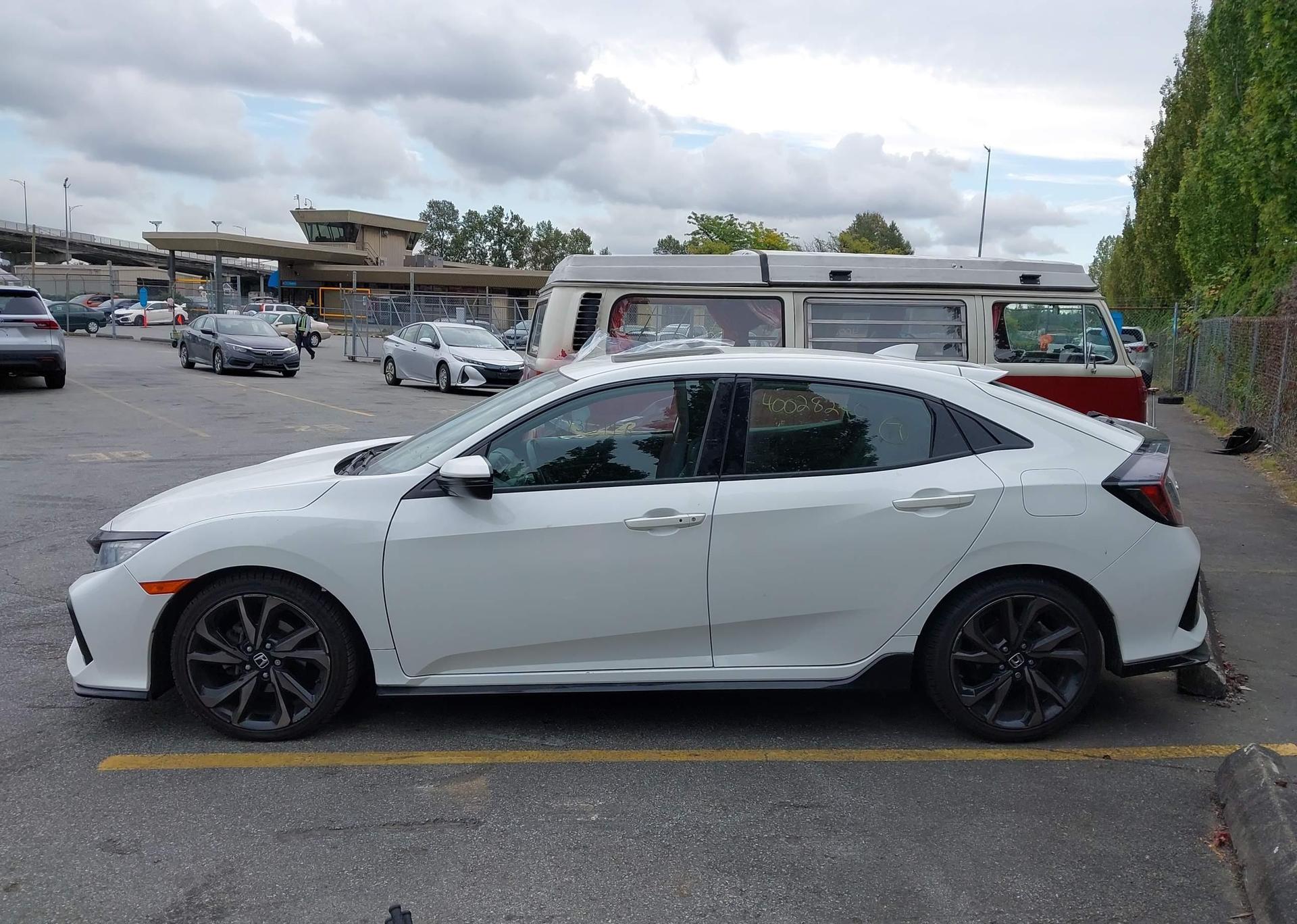 2018 HONDA CIVIC