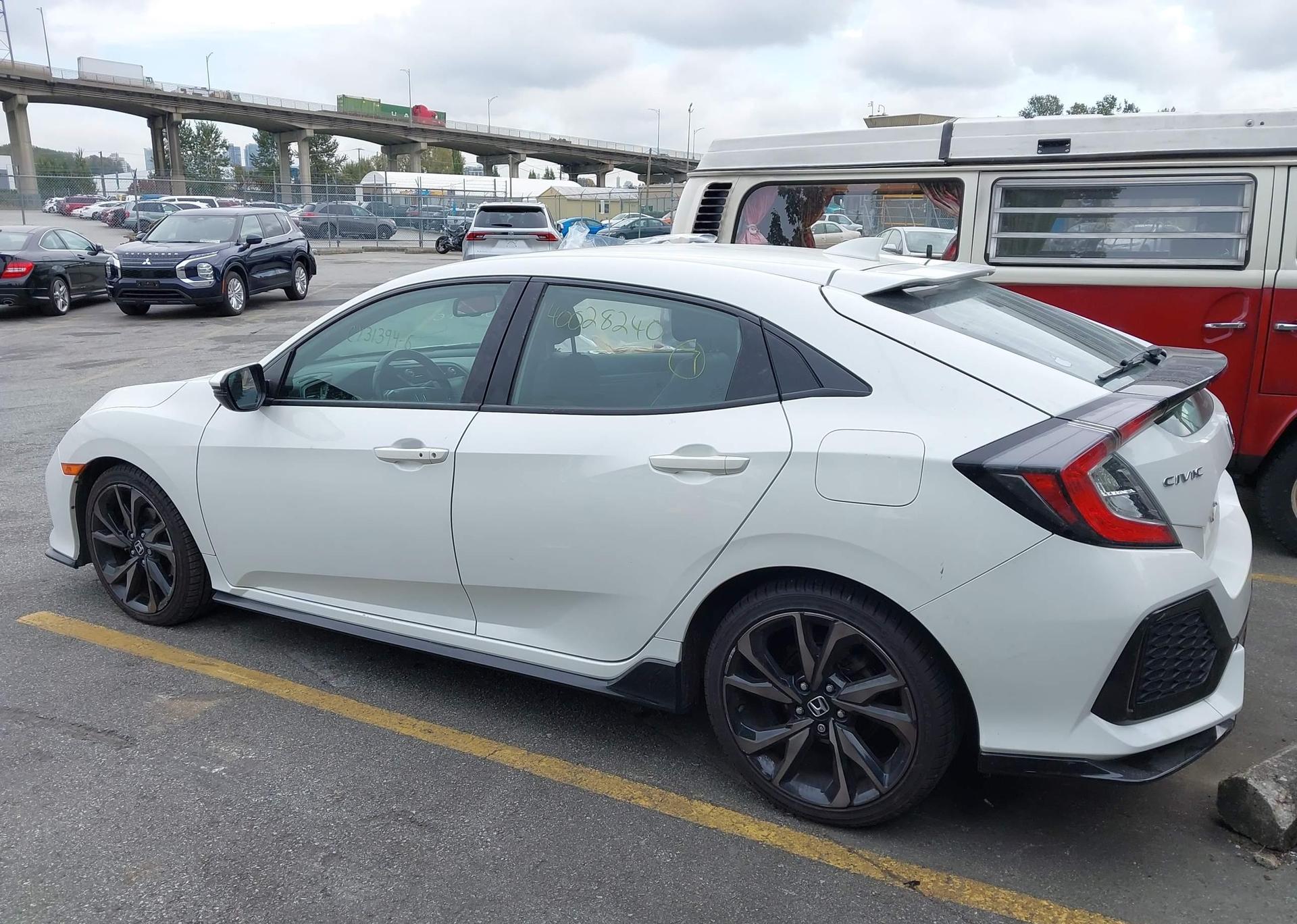 2018 HONDA CIVIC