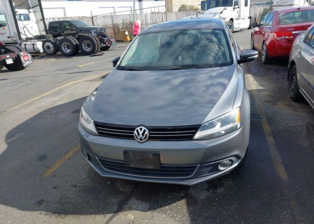 2012 VOLKSWAGEN JETTA SEL