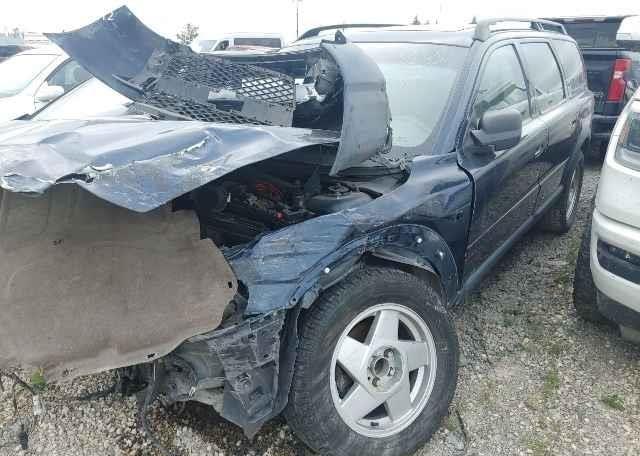 2004 VOLVO V70 XC