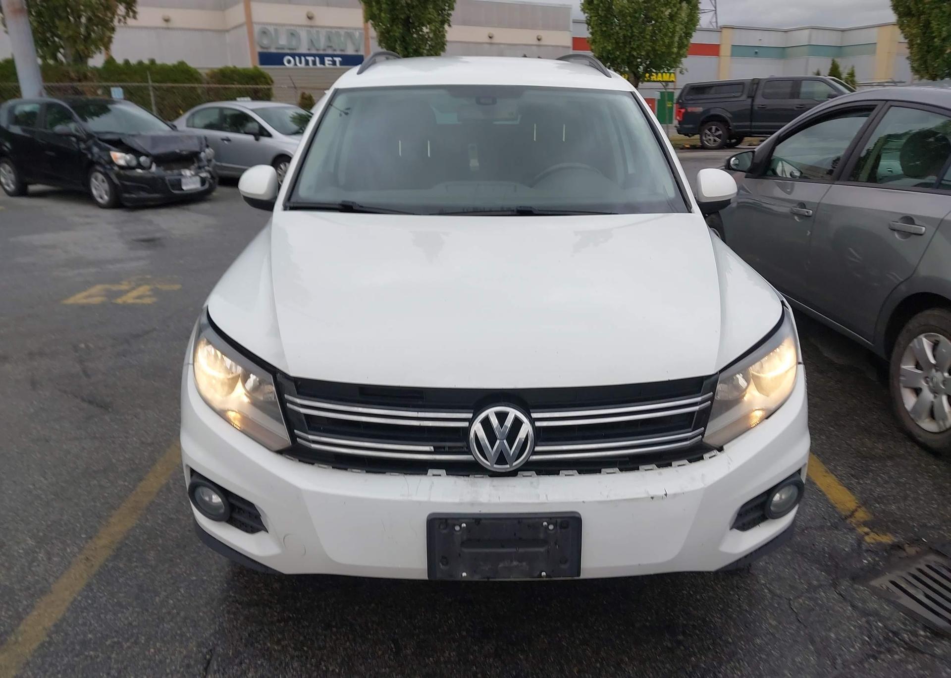 2017 VOLKSWAGEN TIGUAN WOLFSBURG