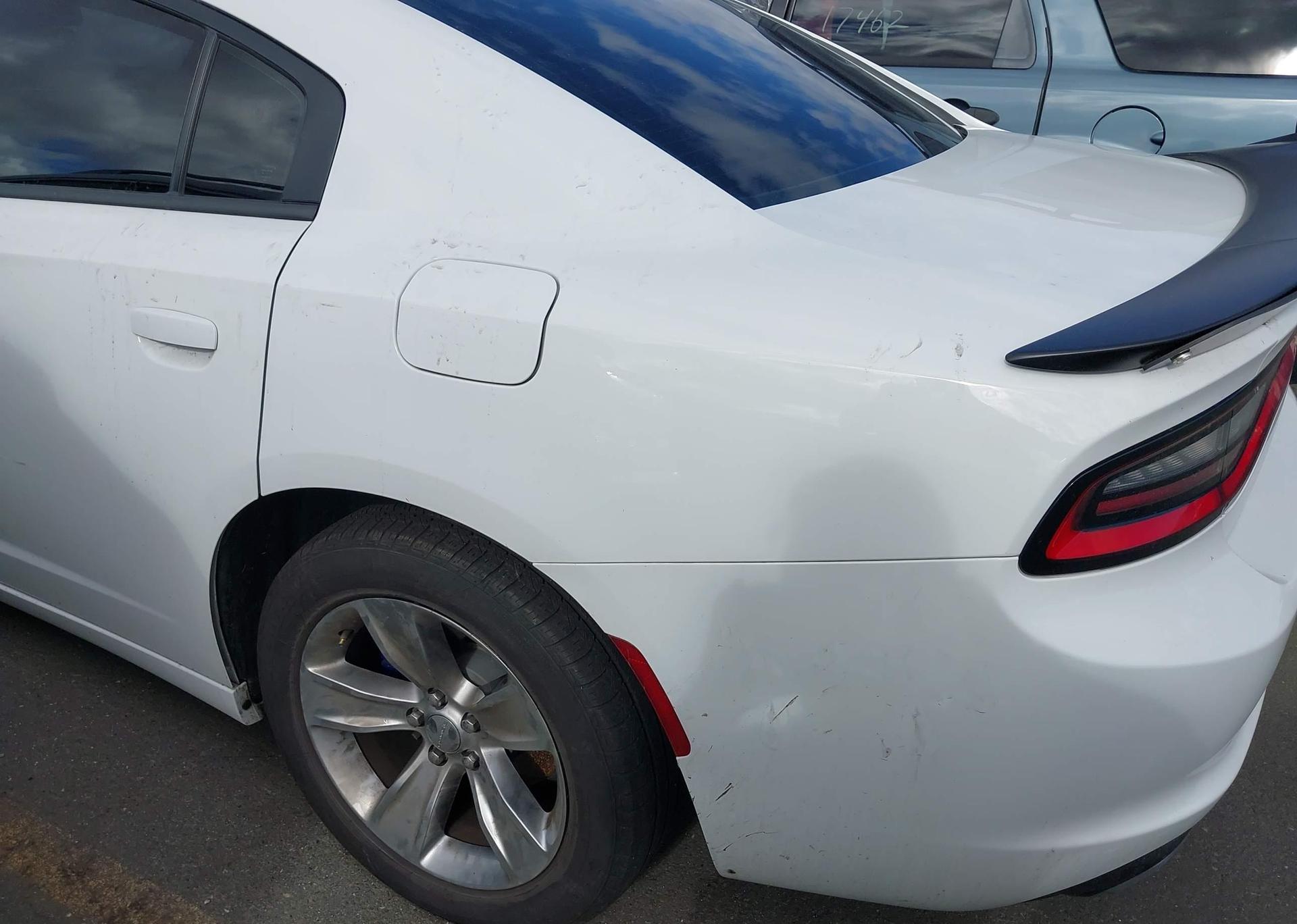 2016 DODGE CHARGER SXT