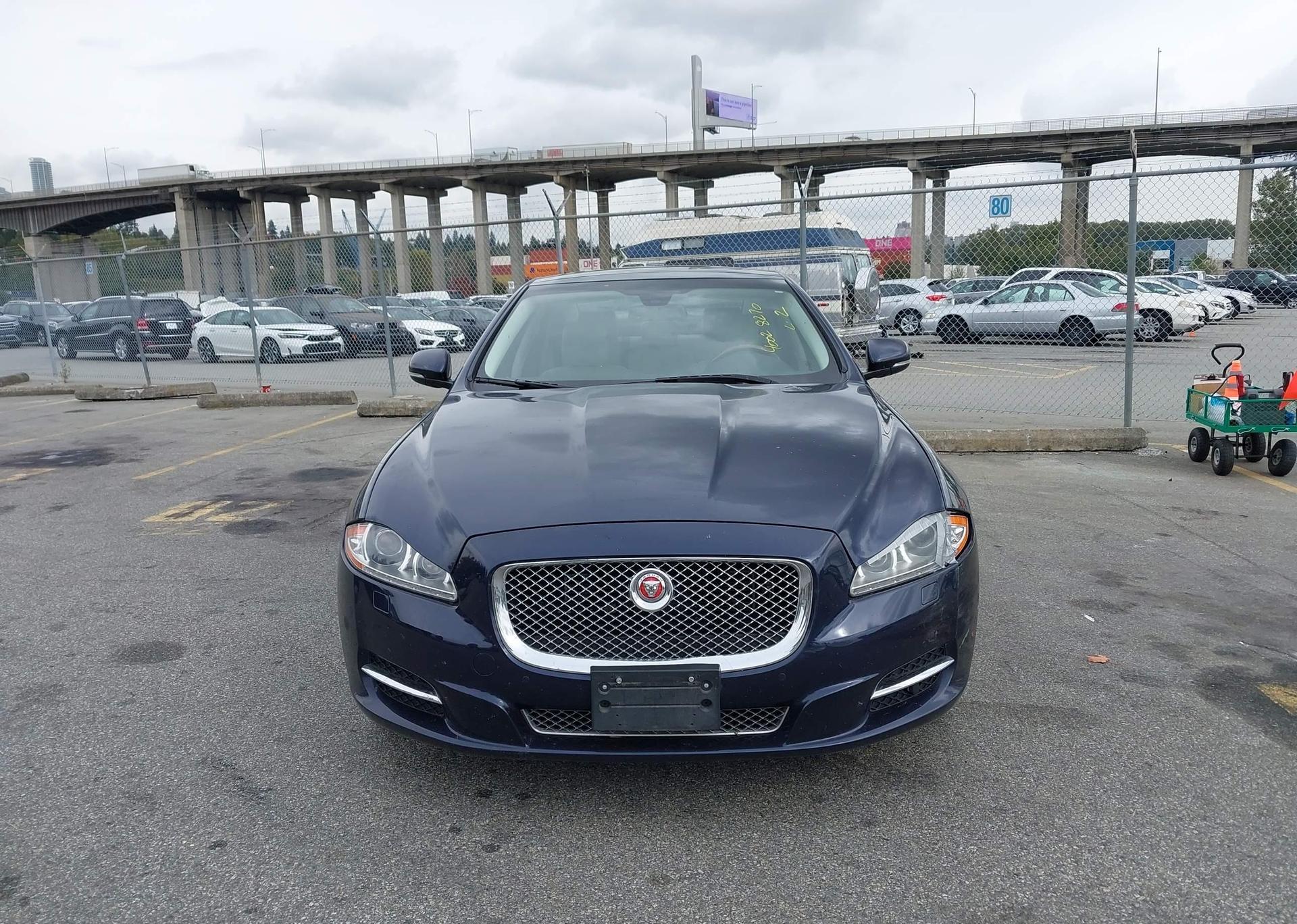 2014 JAGUAR XJ