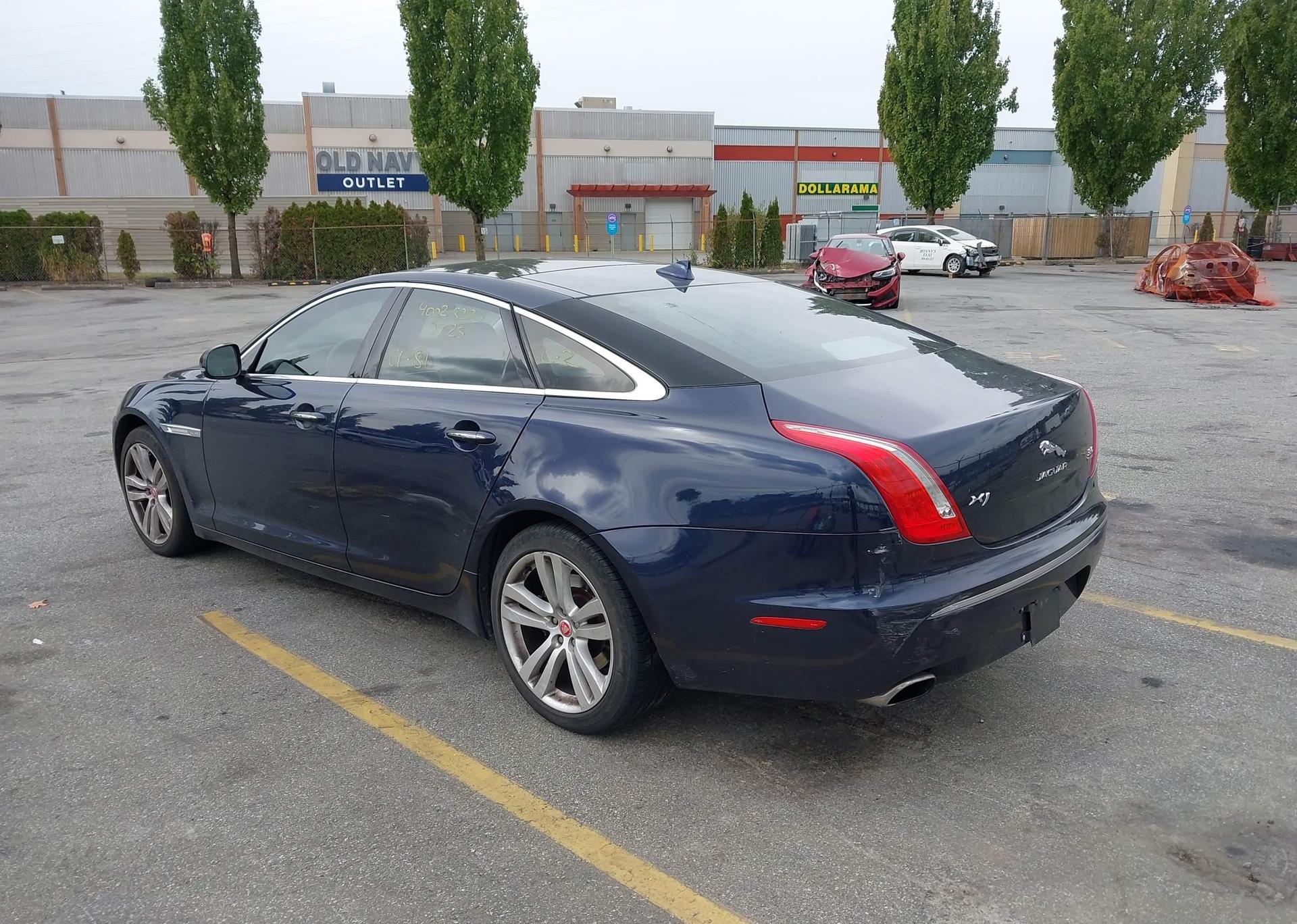 2014 JAGUAR XJ