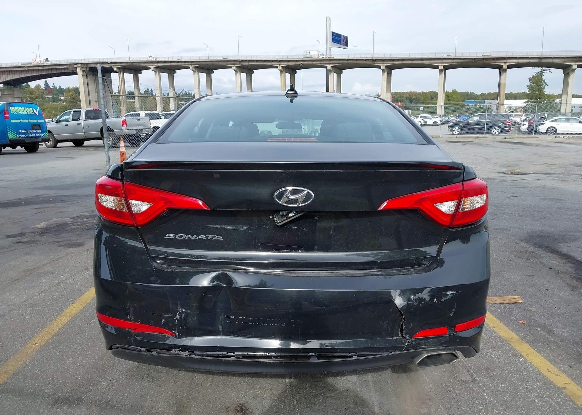 2016 HYUNDAI SONATA SE