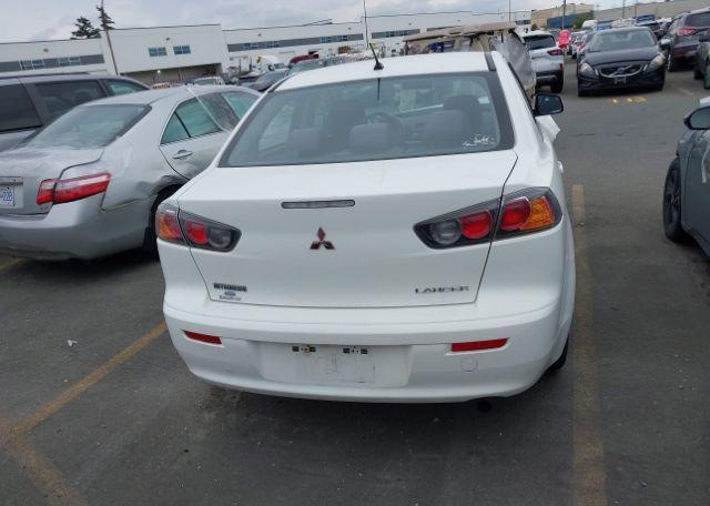 2013 MITSUBISHI lancer se