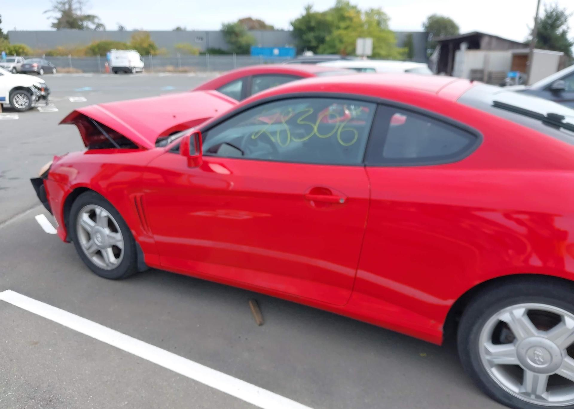 2004 HYUNDAI TIBURON