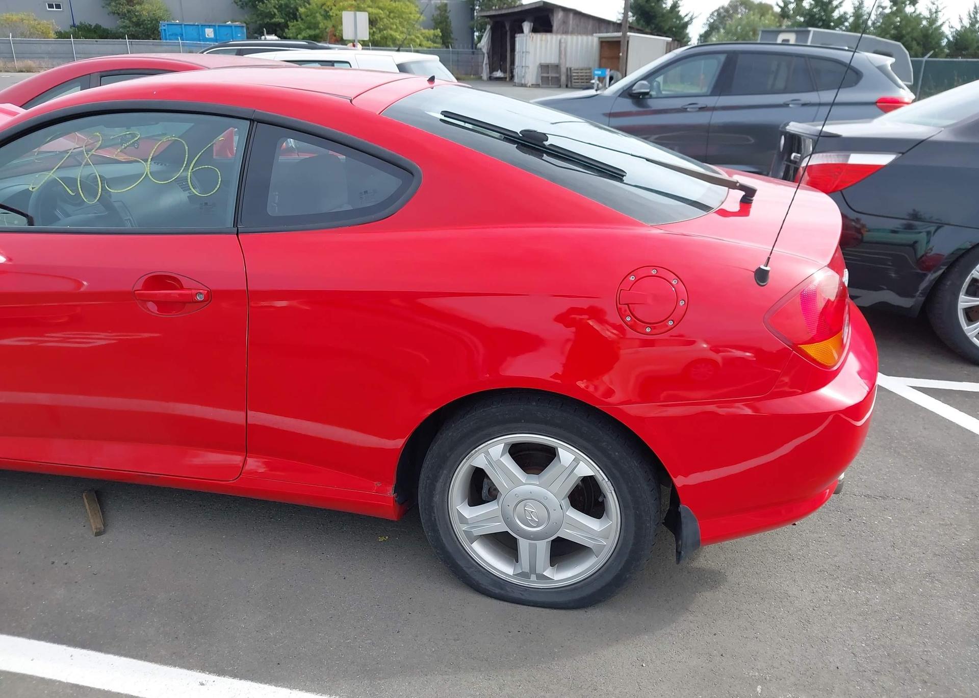 2004 HYUNDAI TIBURON