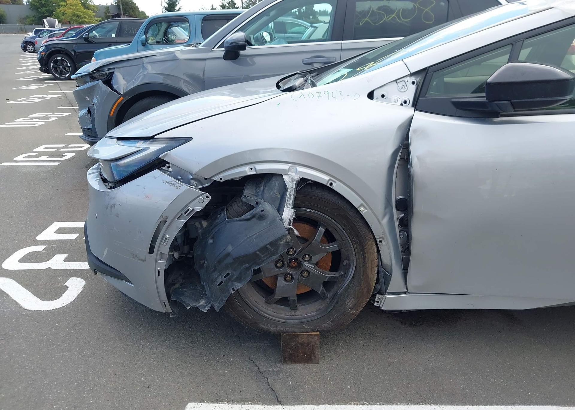 2023 TOYOTA PRIUS
