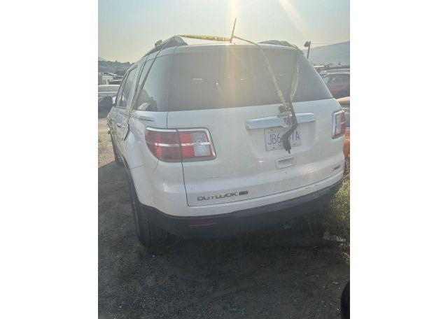 2008 SATURN OUTLOOK XE