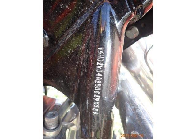 2011 HARLEY-DAVIDSON FLHX