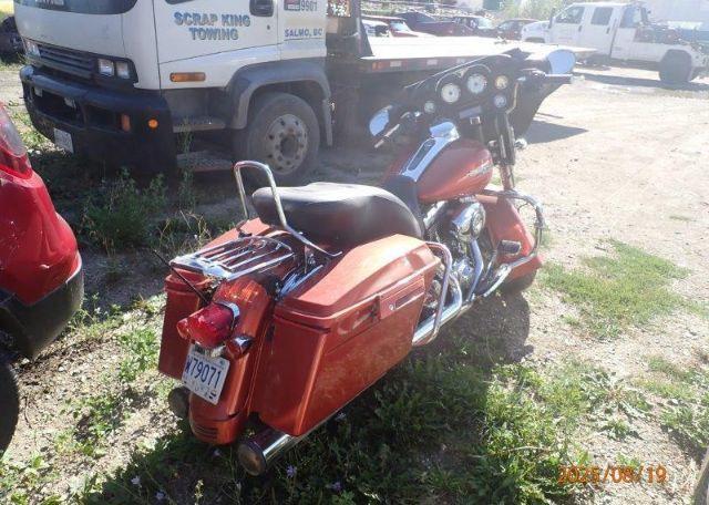 2011 HARLEY-DAVIDSON FLHX