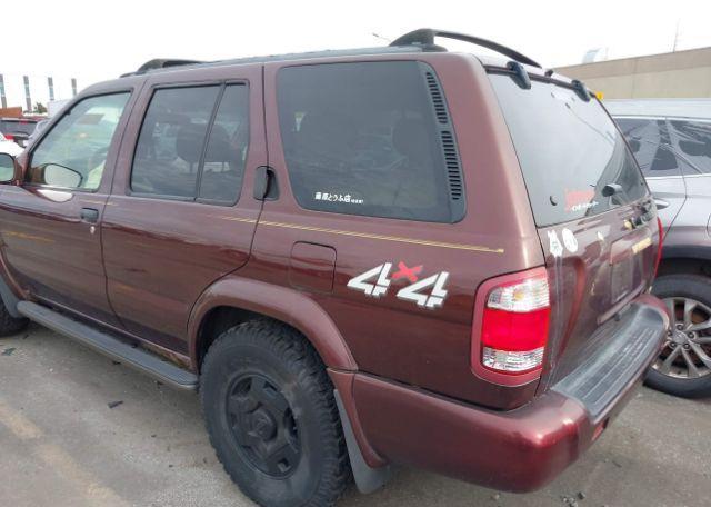 2000 NISSAN PATHFINDER LE