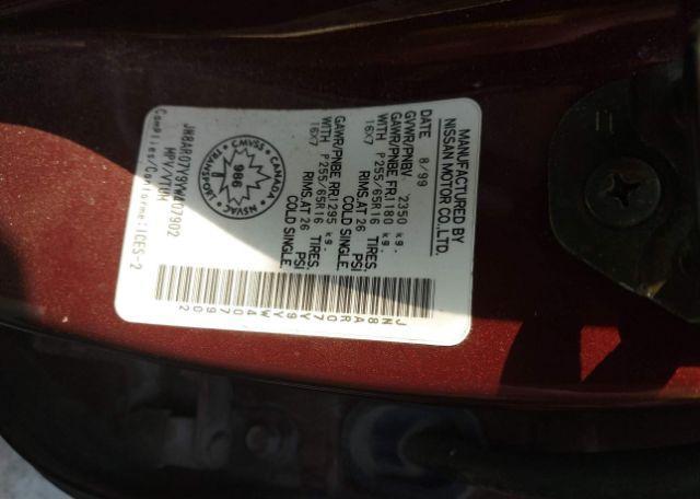 2000 NISSAN PATHFINDER LE