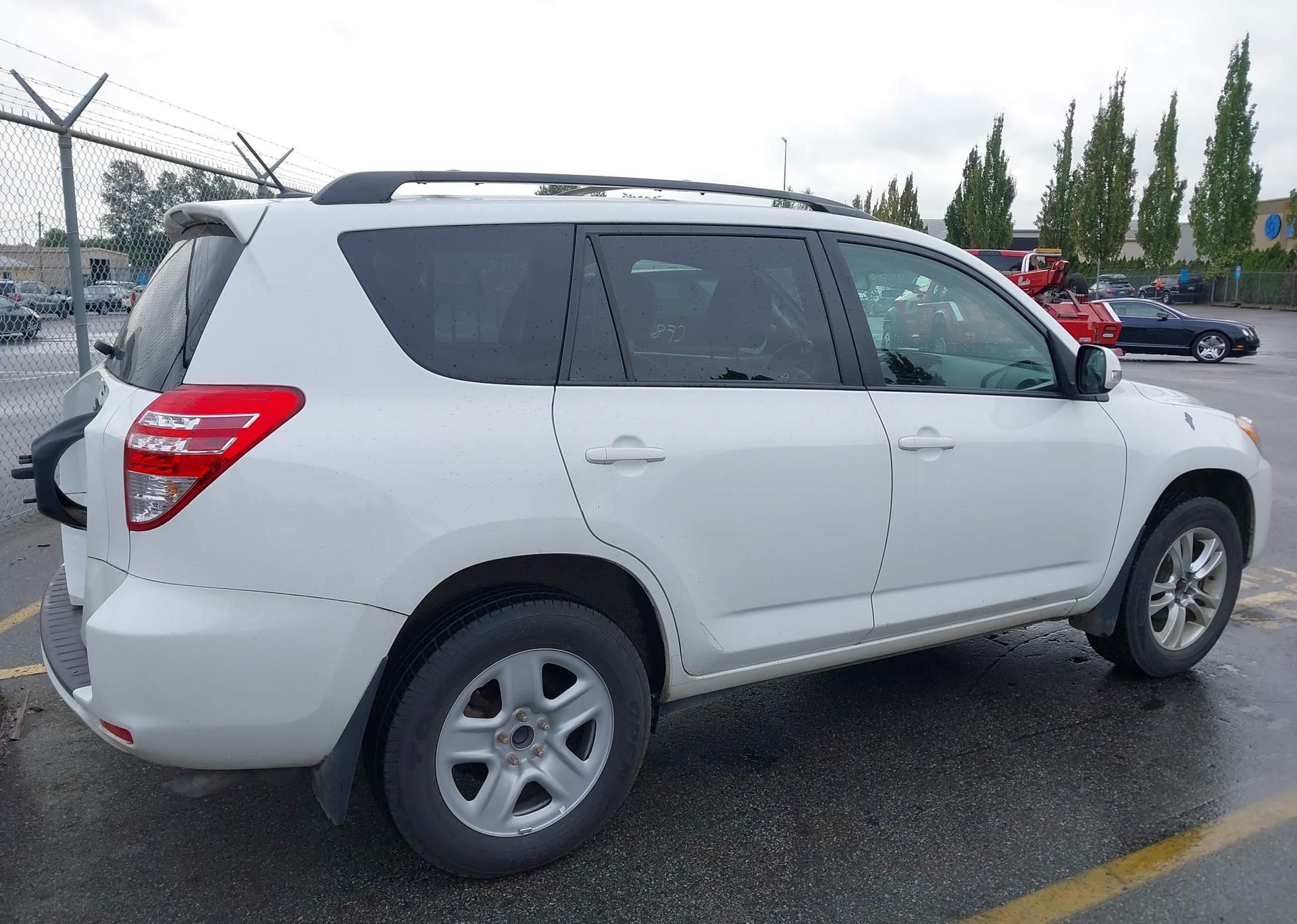 2012 TOYOTA RAV4