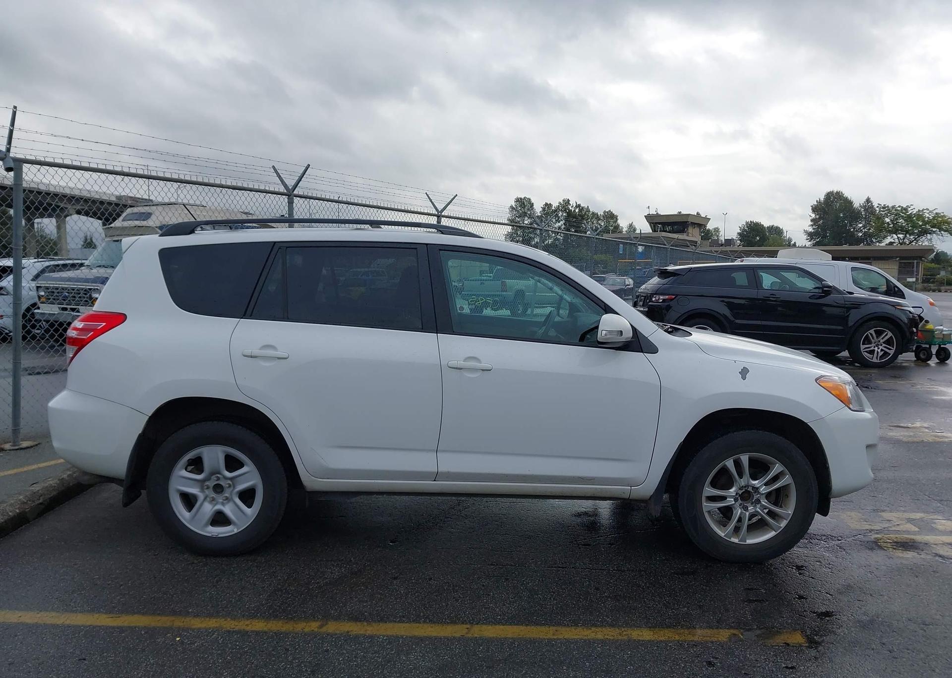 2012 TOYOTA RAV4