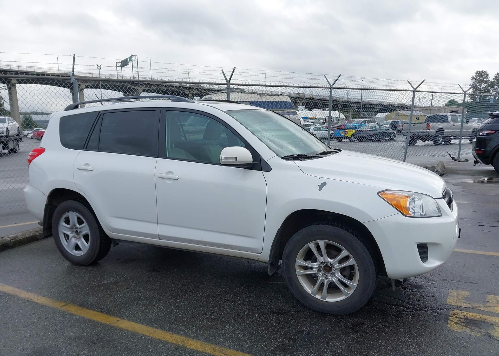 2012 TOYOTA RAV4