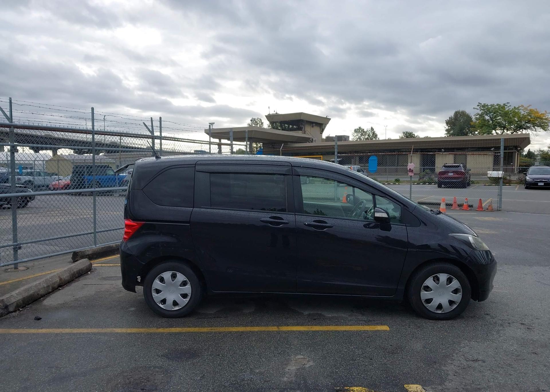 2010 HONDA FREED