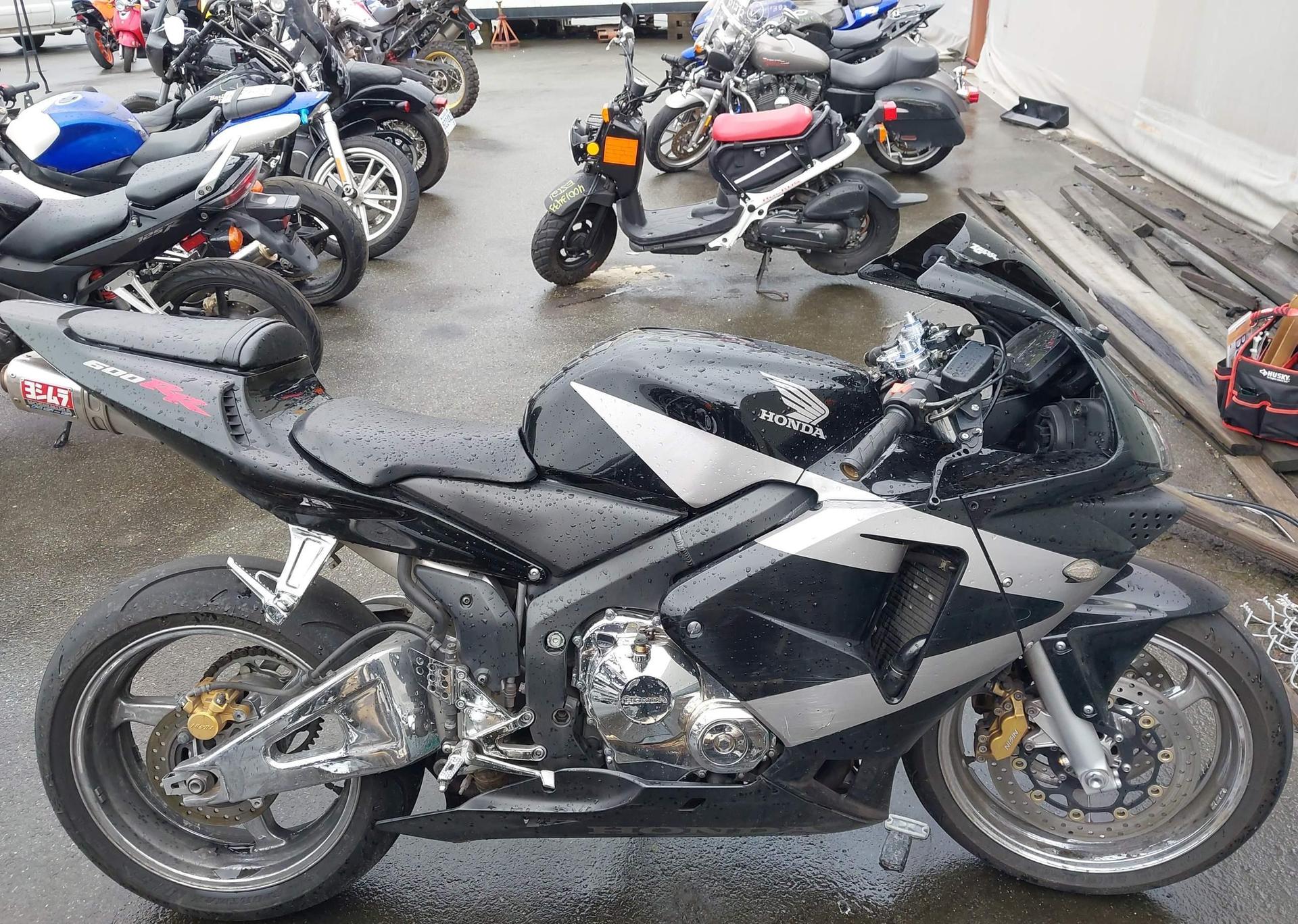 2004 HONDA CBR600 RR