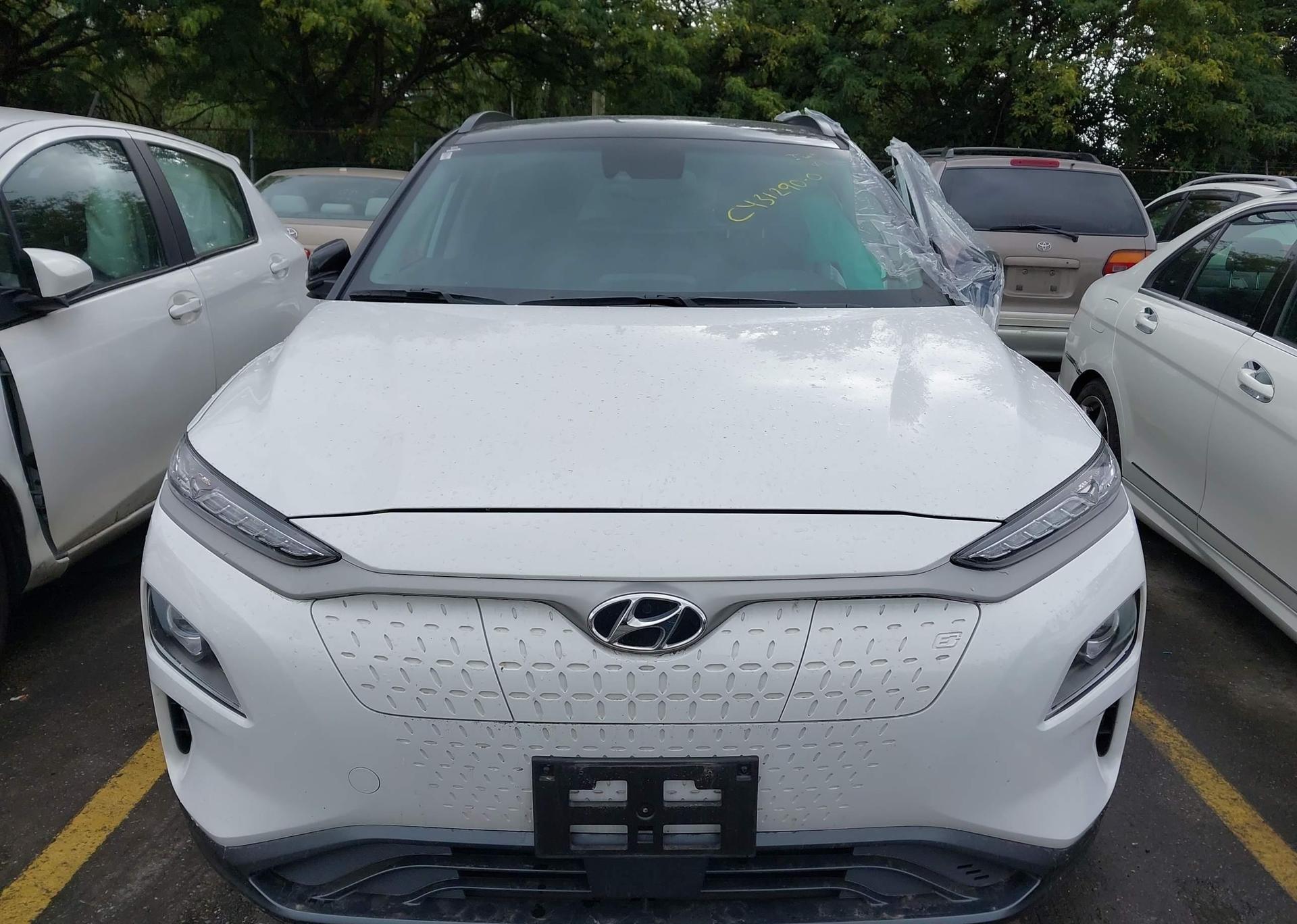2021 HYUNDAI KONA SEL