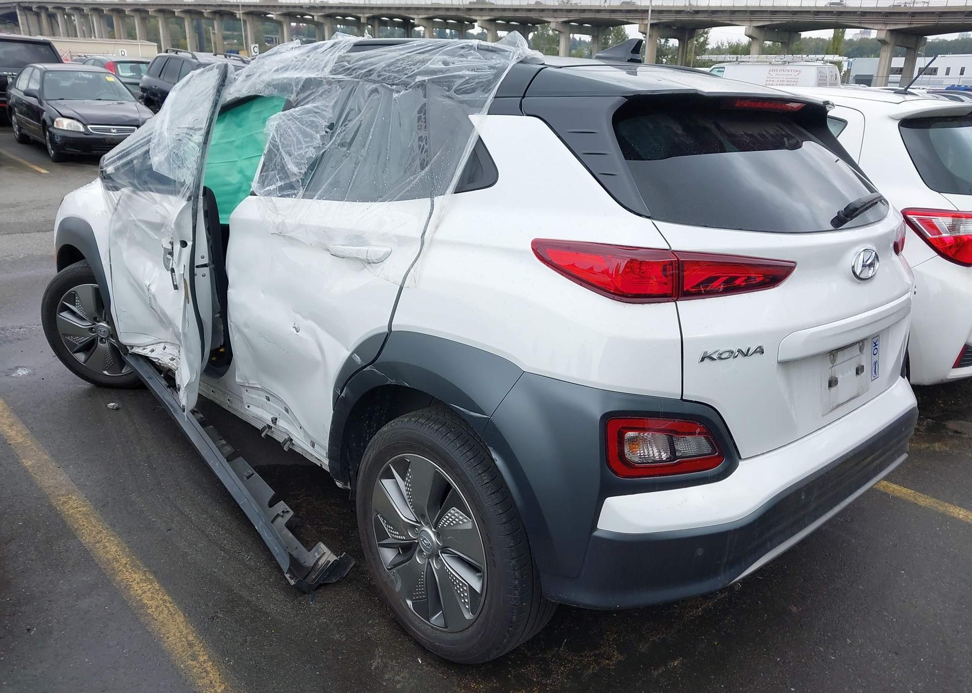 2021 HYUNDAI KONA SEL