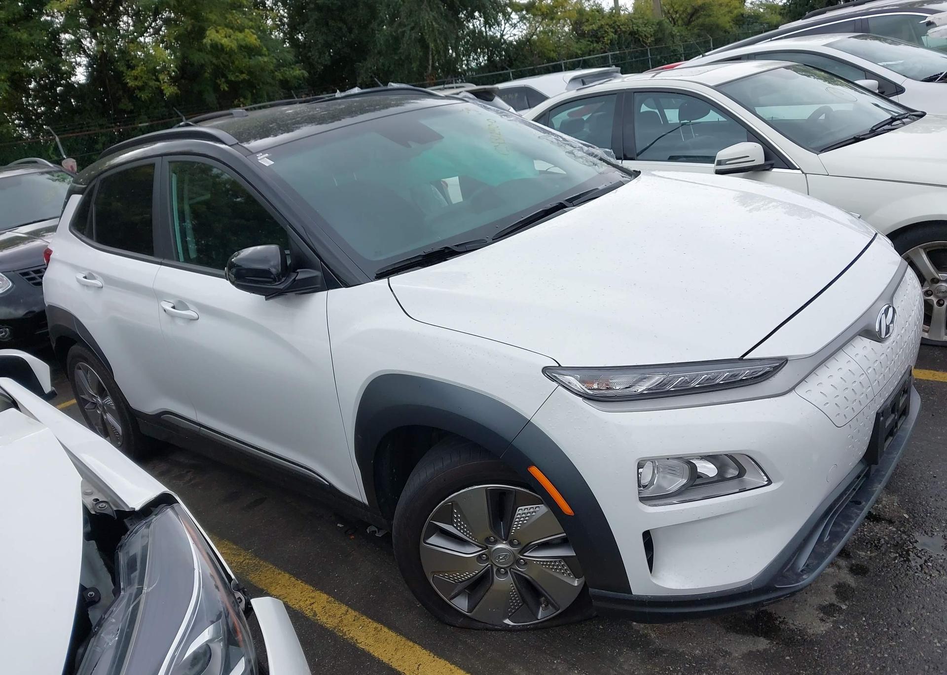 2021 HYUNDAI KONA SEL