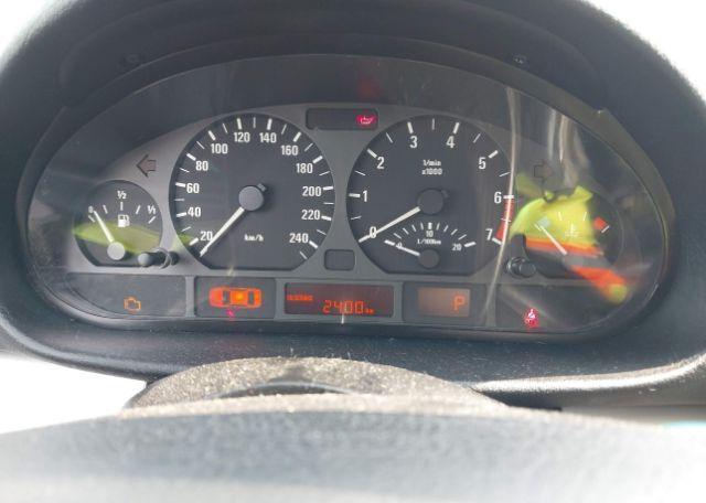 2002 BMW 320 I