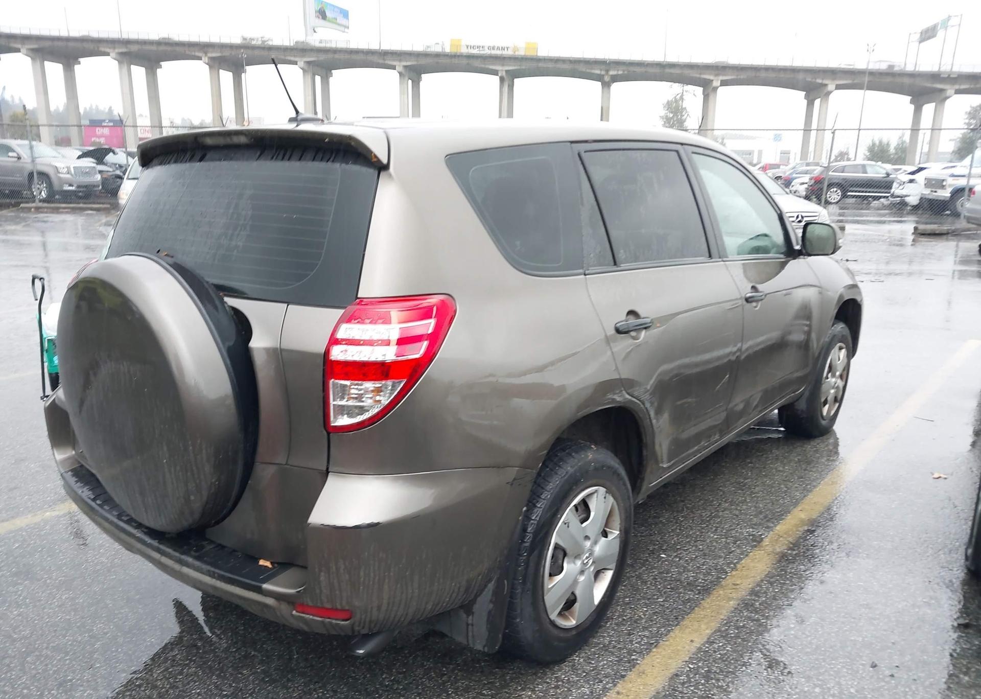 2010 TOYOTA RAV4