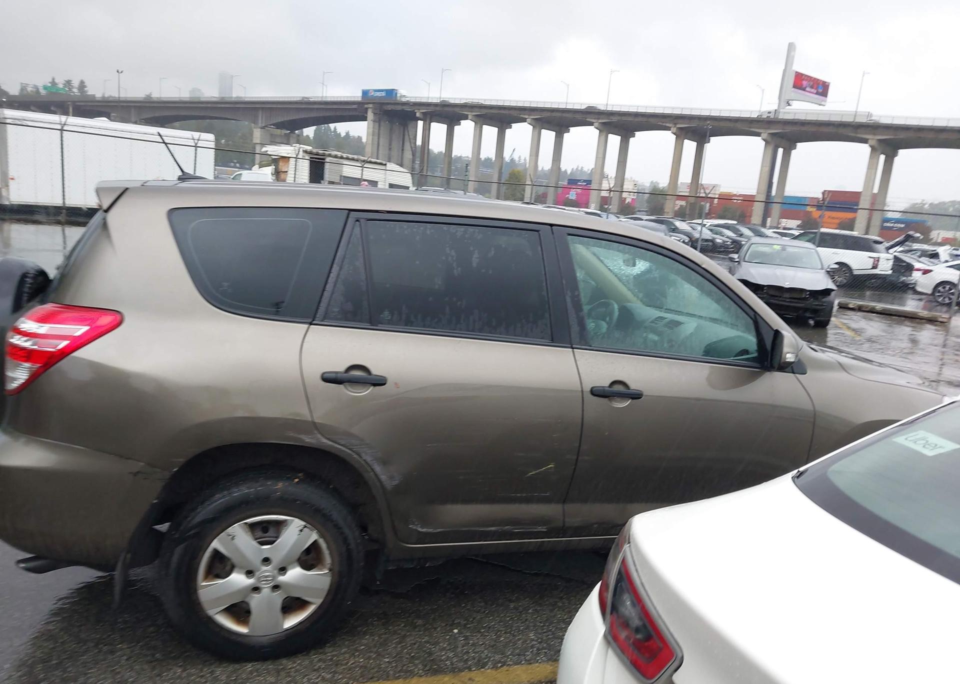 2010 TOYOTA RAV4