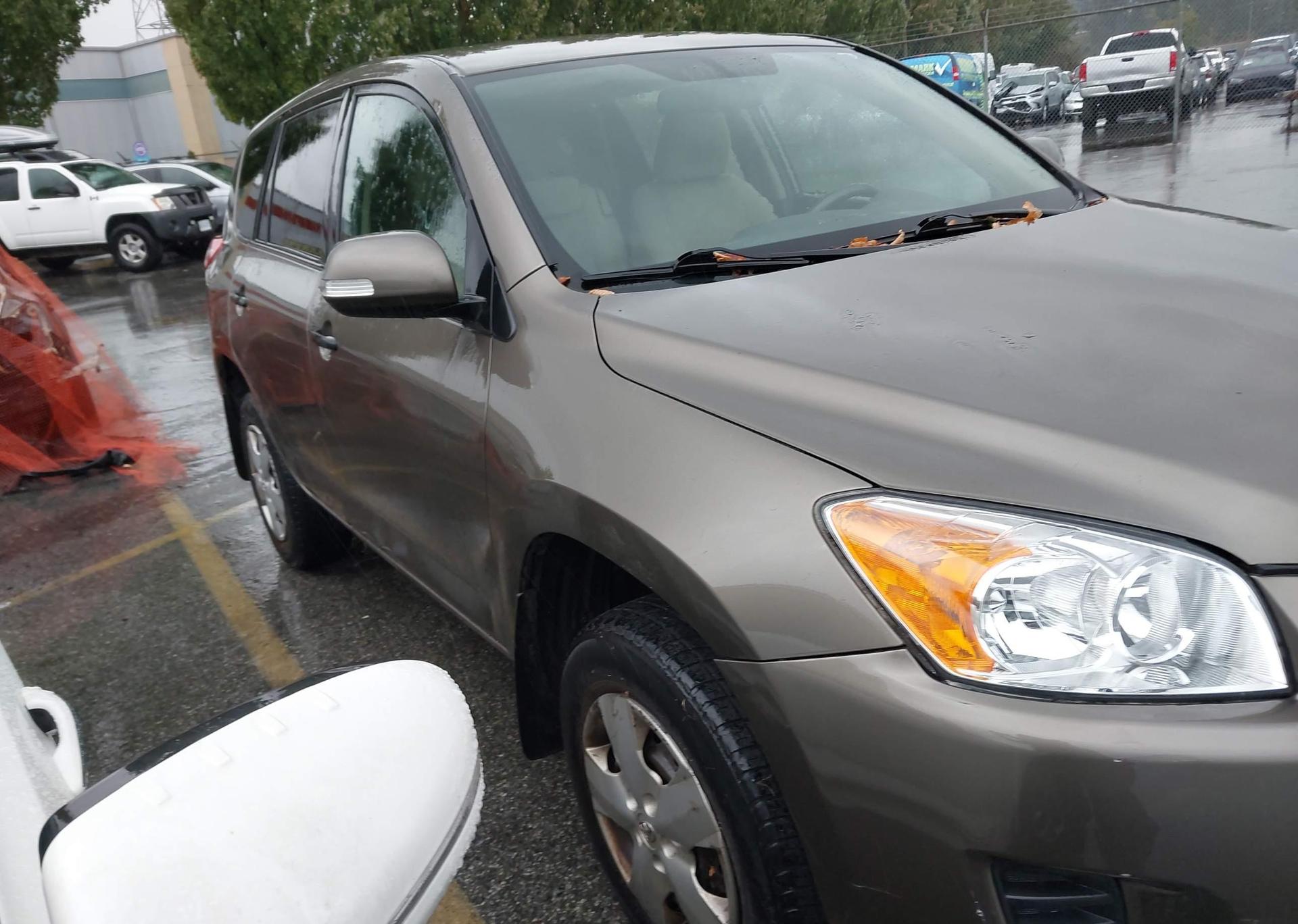 2010 TOYOTA RAV4