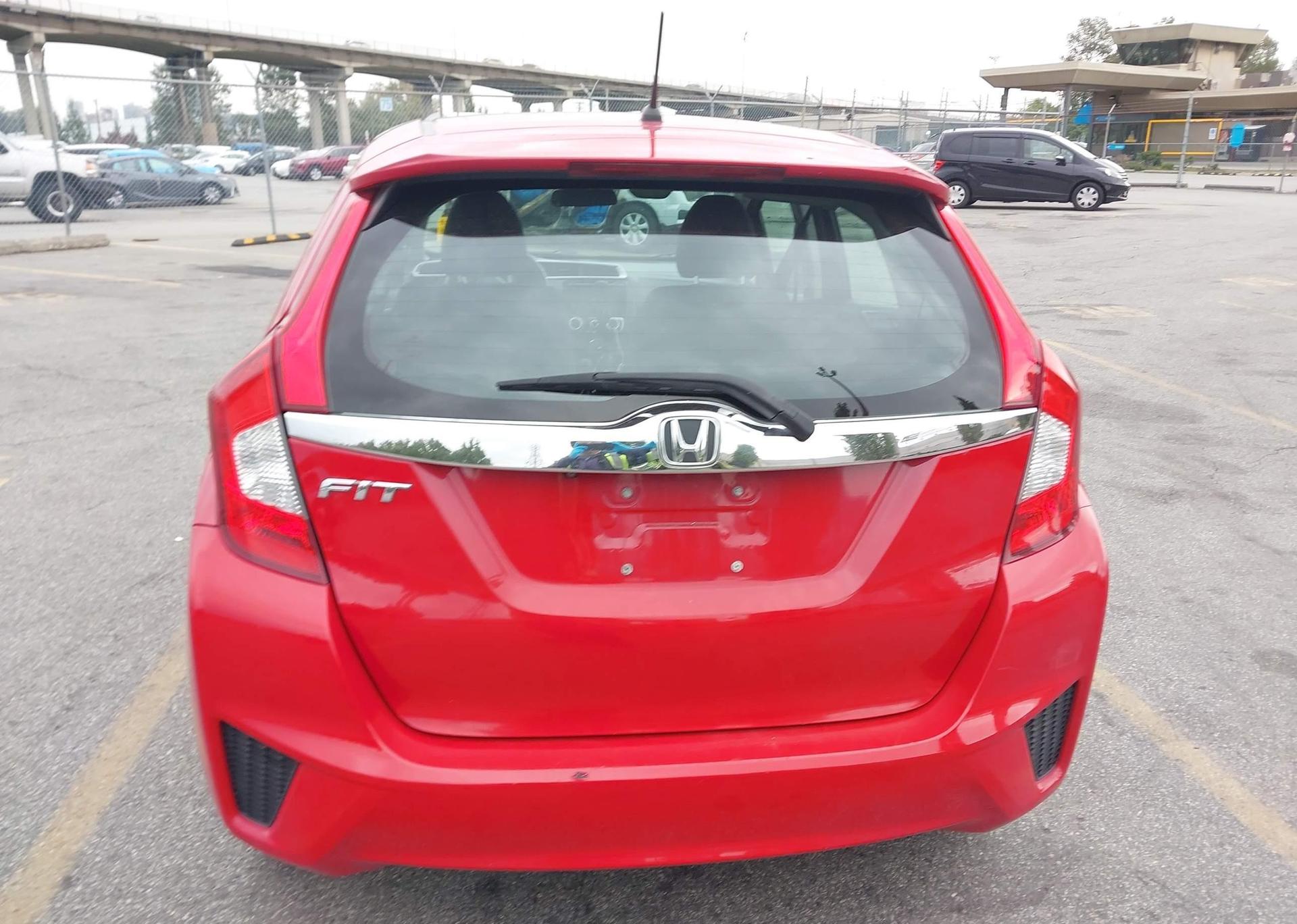 2016 HONDA FIT