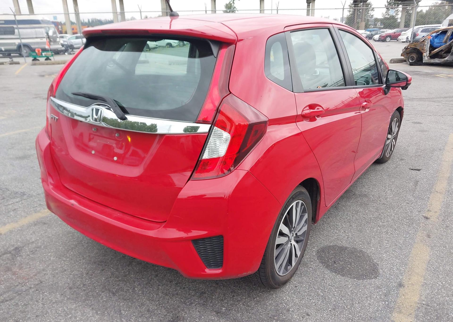 2016 HONDA FIT