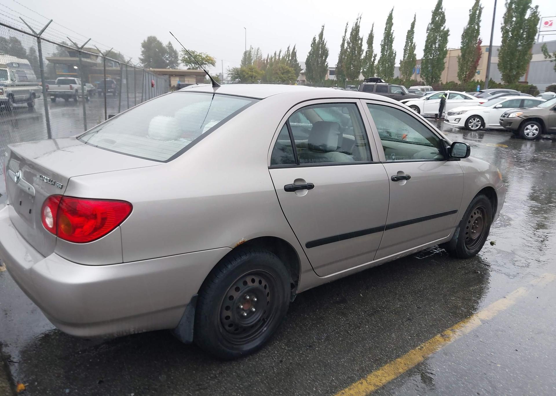 2003 TOYOTA COROLLA CE