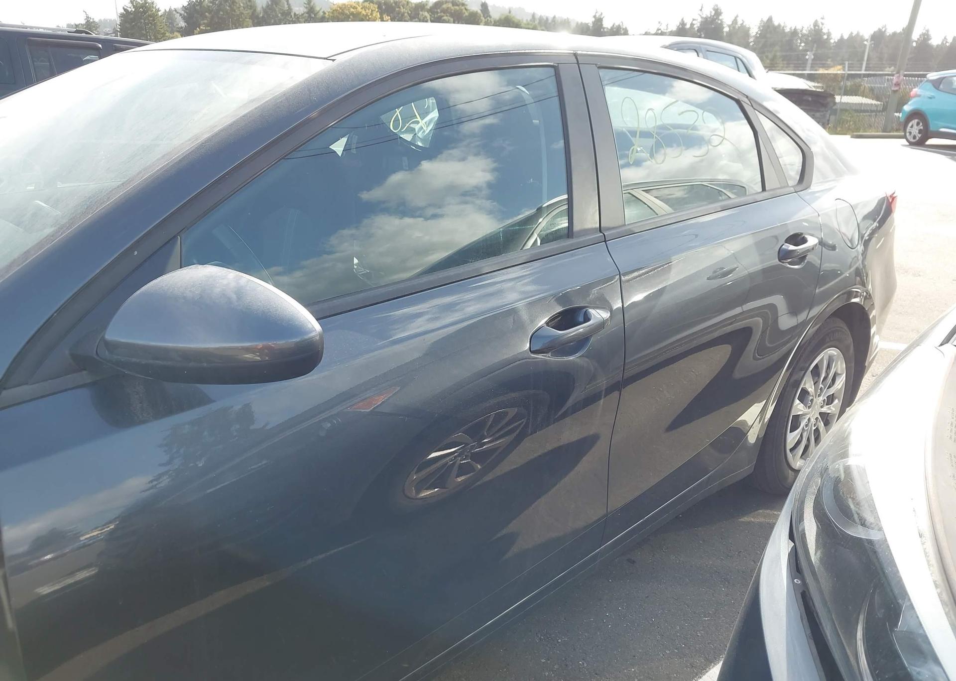 2023 KIA FORTE