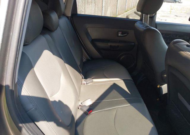 2013 KIA SOUL +