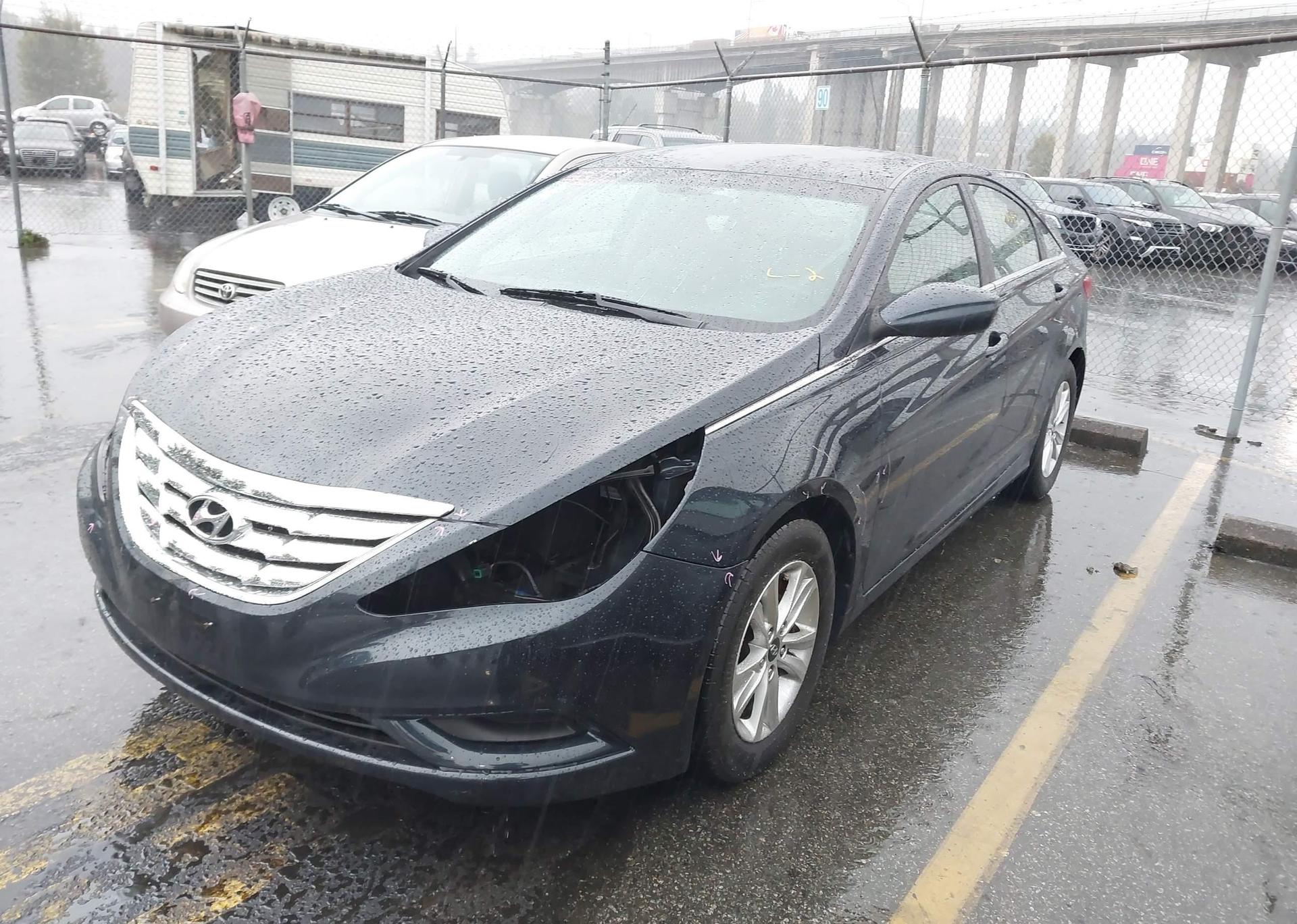 2012 HYUNDAI SONATA GLS