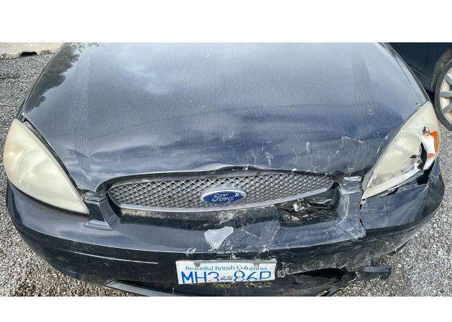 2004 FORD TAURUS SEL