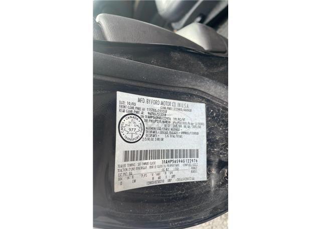 2004 FORD TAURUS SEL