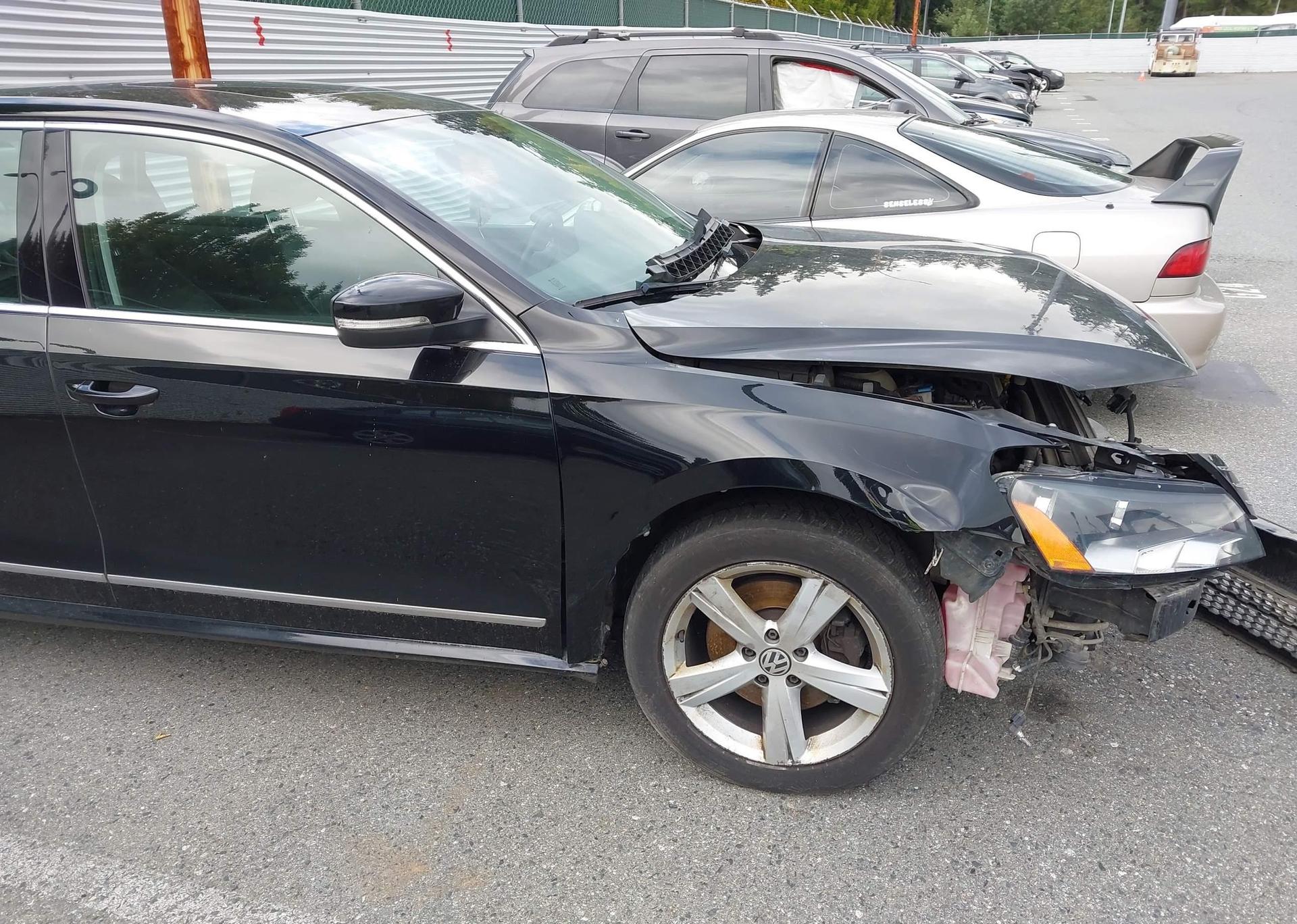 2015 VOLKSWAGEN PASSAT SE