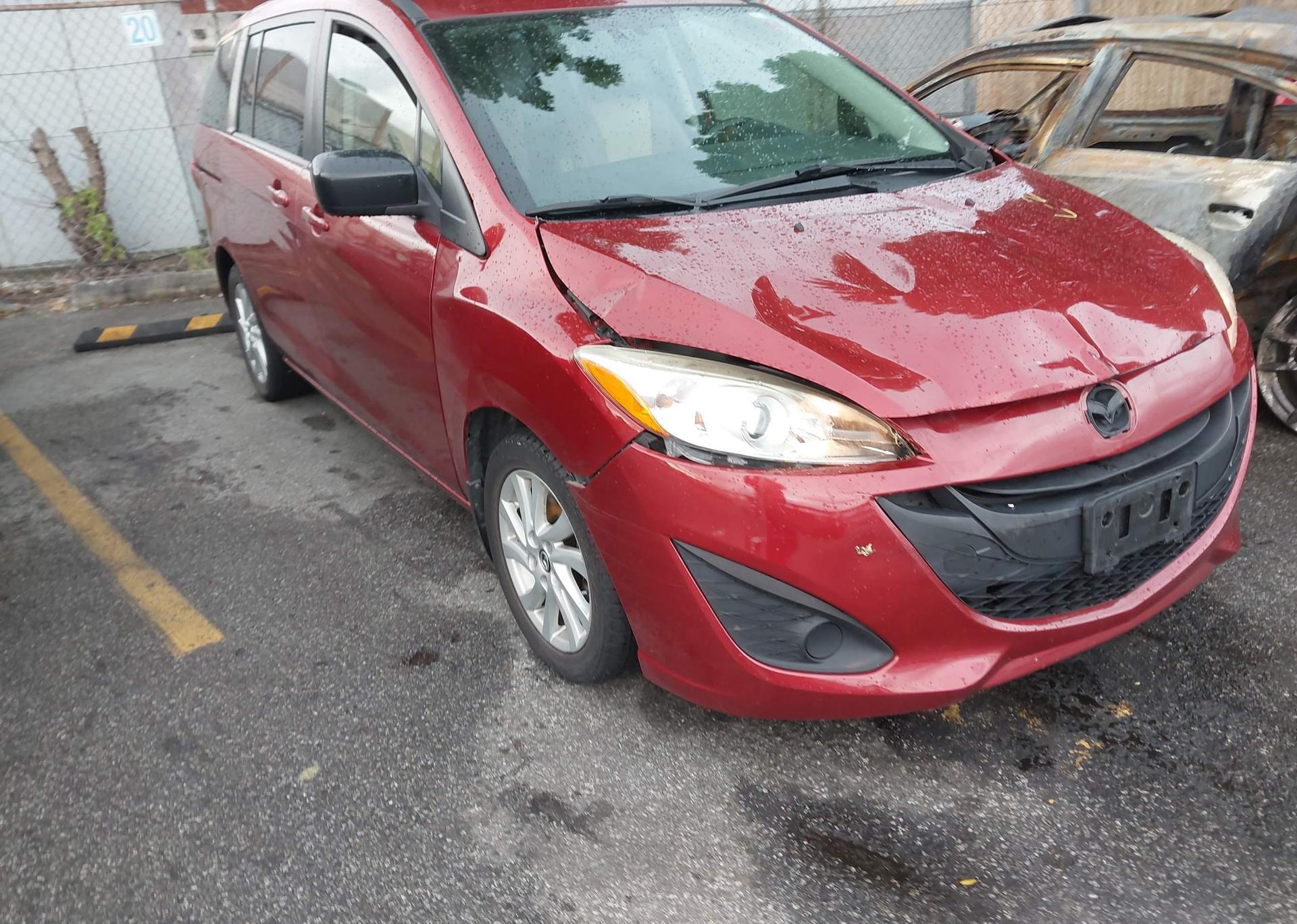 2013 MAZDA 5