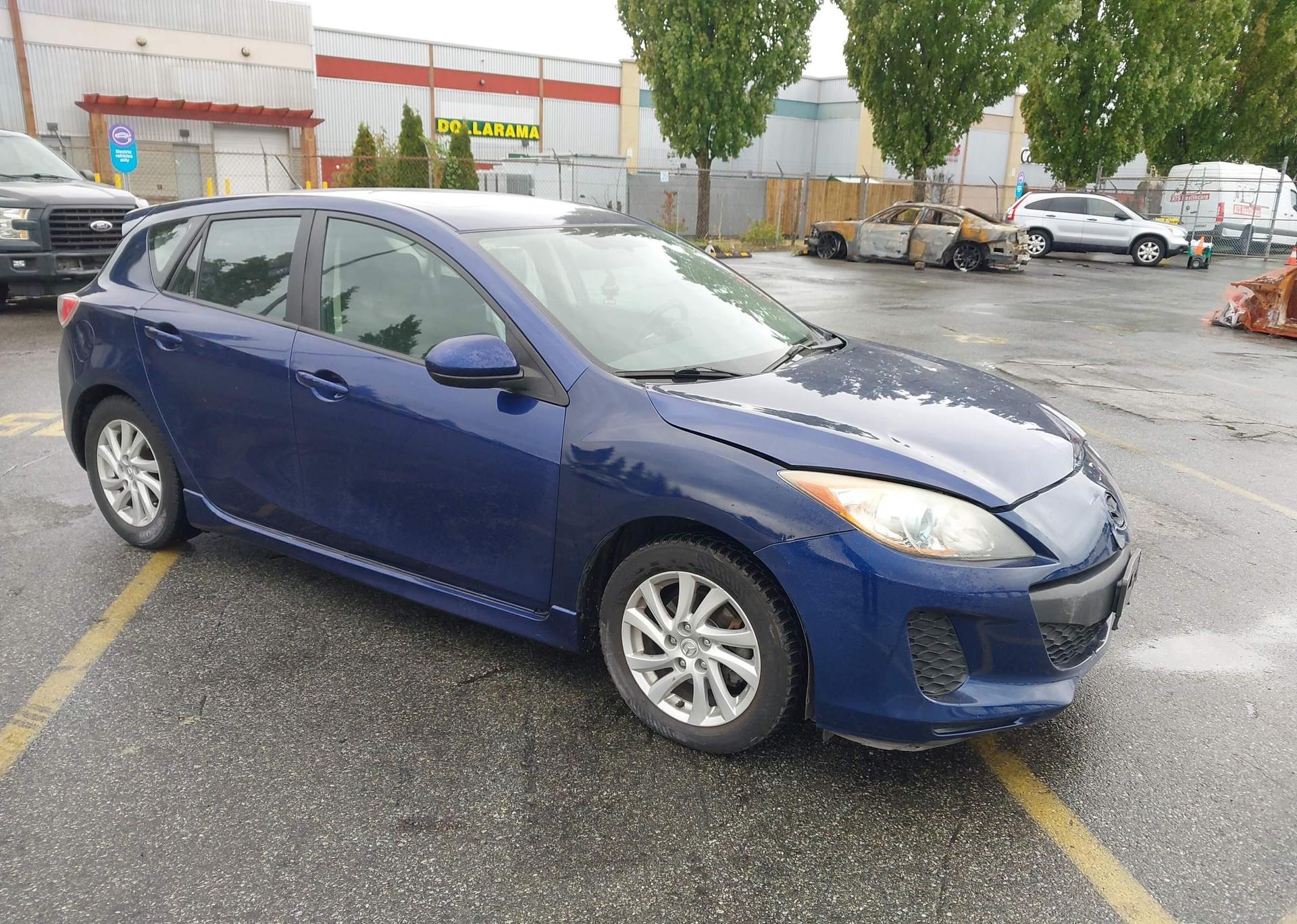 2012 MAZDA 3 I