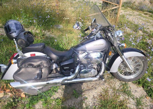 2005 HONDA VT750 CA