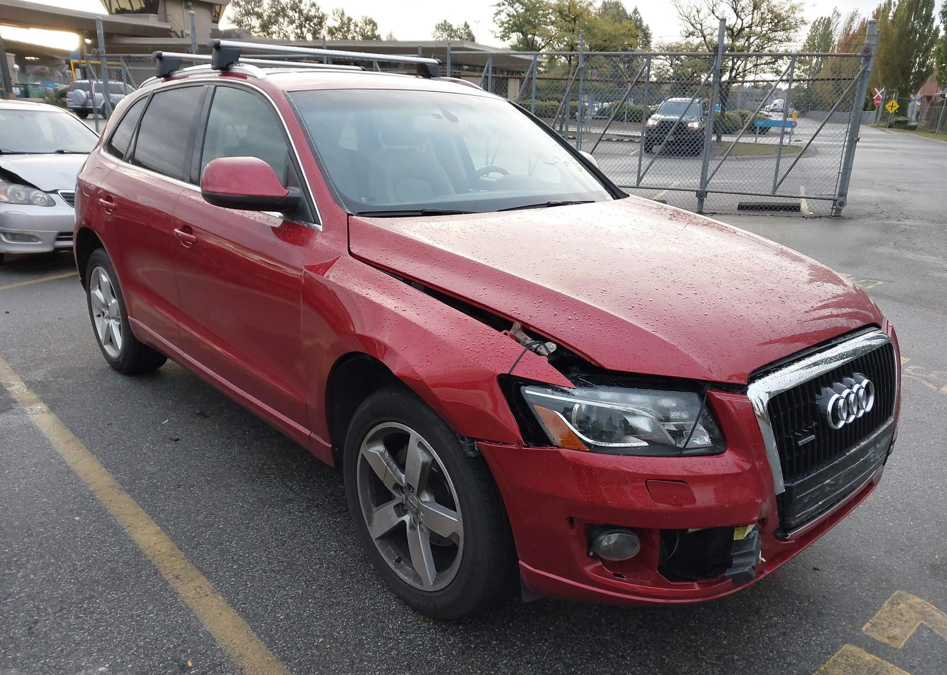 2010 AUDI Q5