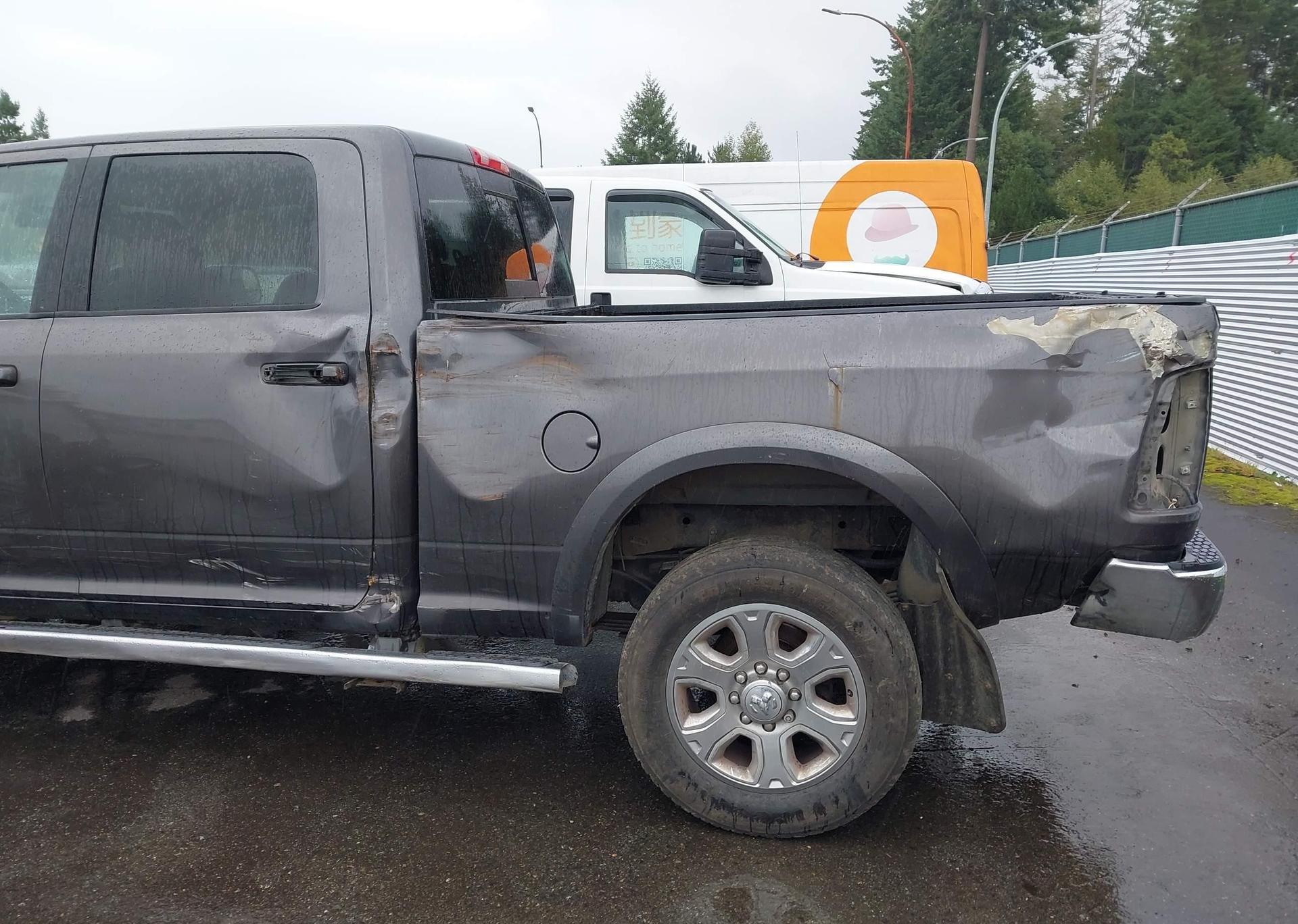 2018 RAM 3500 LARAMIE