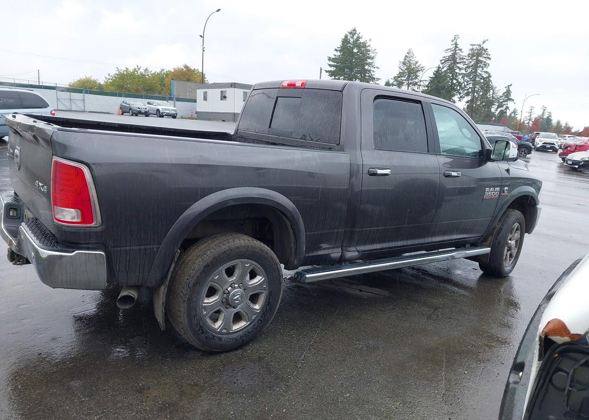 2018 RAM 3500 LARAMIE