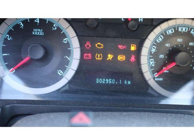 2010 FORD ESCAPE LIMITED